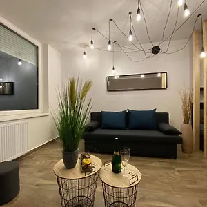 Loft X. Ker. Apartmán Budapešť