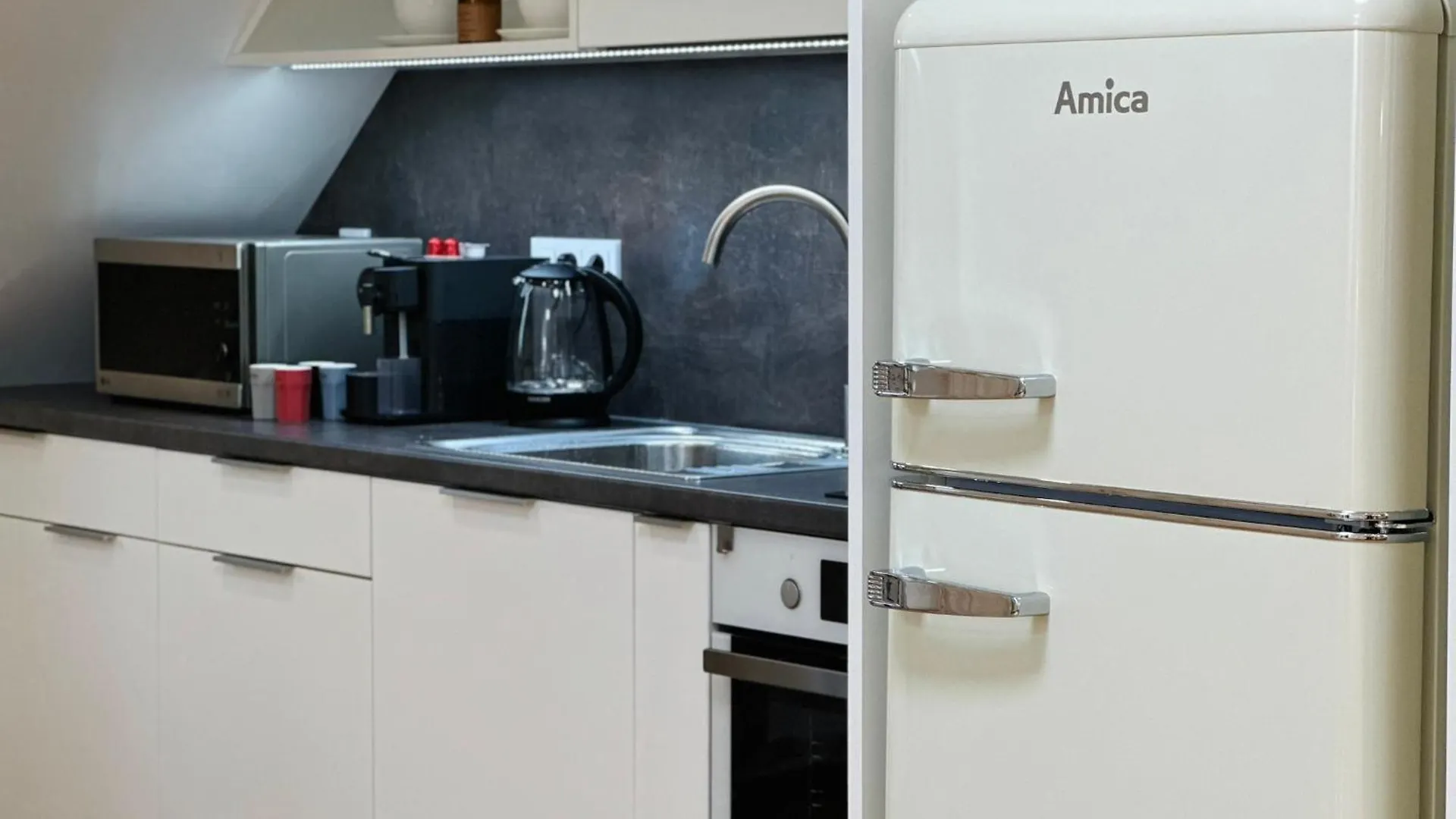 Studio Kralovice Apartment Prague